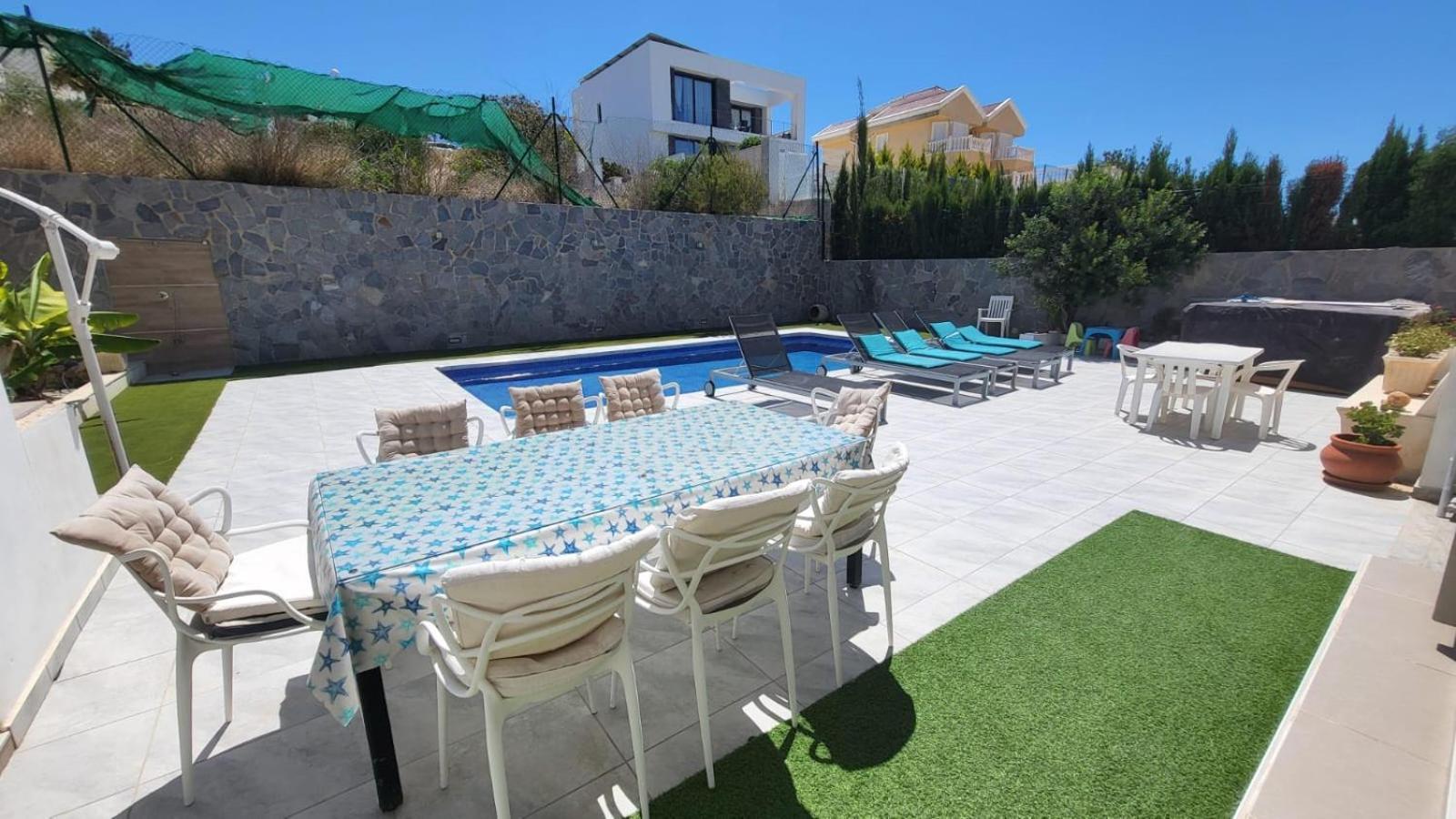 Vakantiehuis En Pla Roig Calpe